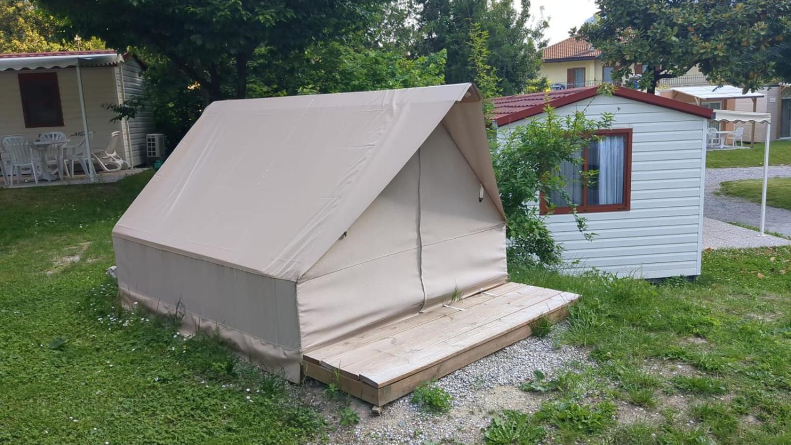 מלון פייטרמורטה Camping Daino מראה חיצוני תמונה