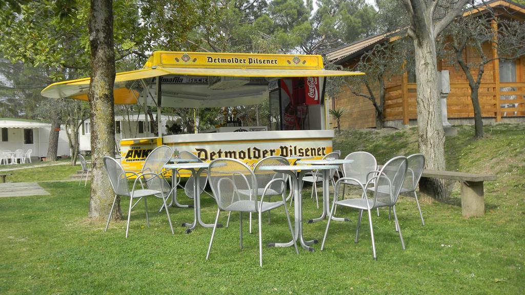 מלון פייטרמורטה Camping Daino מראה חיצוני תמונה